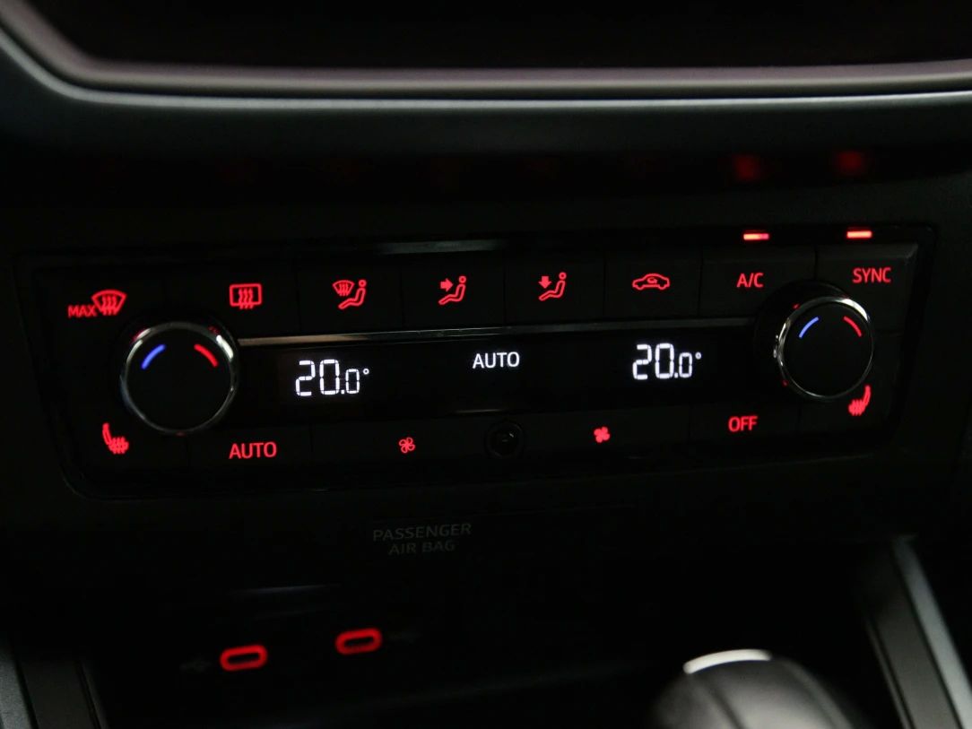 Seat Arona | 19
