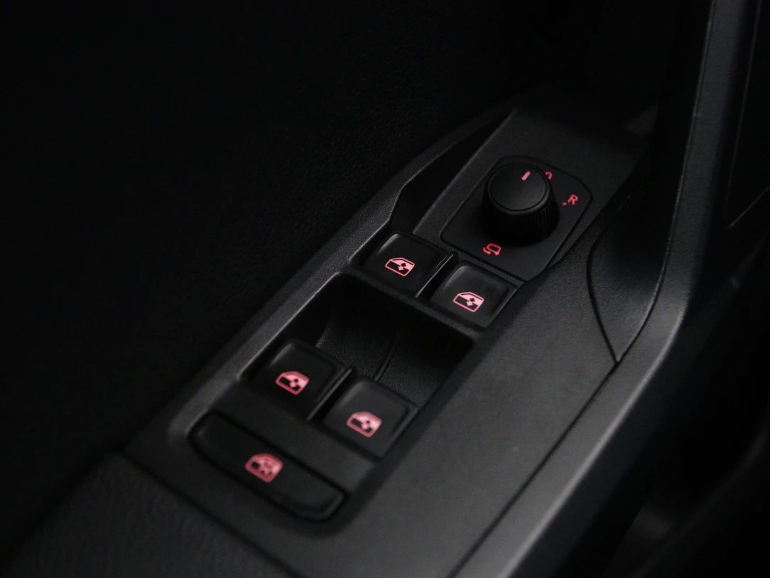 Seat Arona | 25