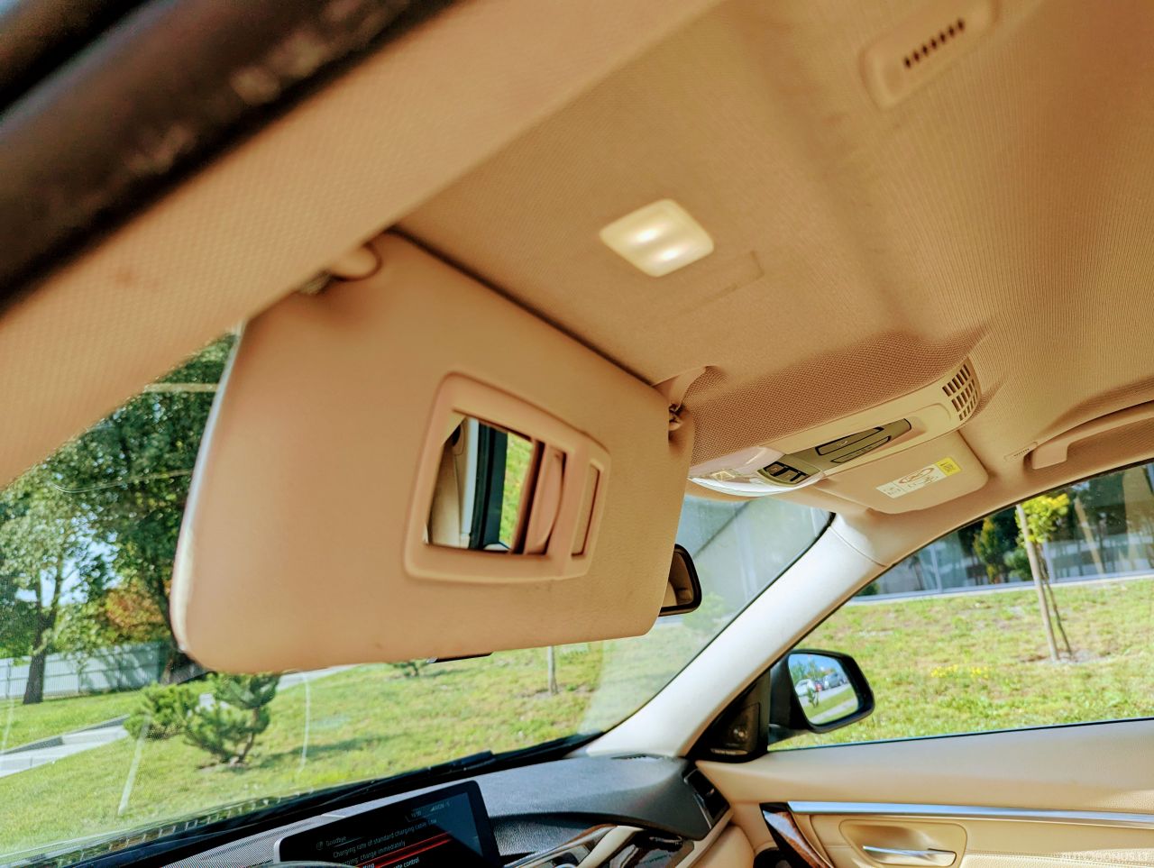 BMW 330 | 22