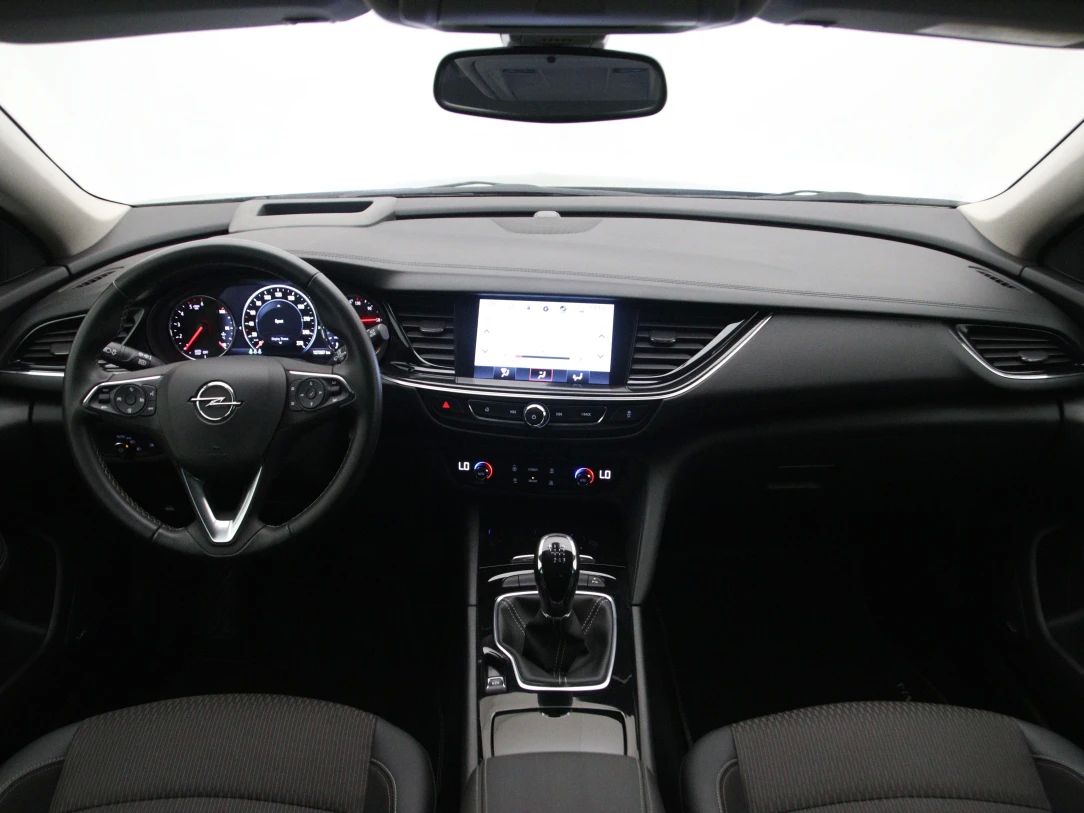 Opel Insignia | 1