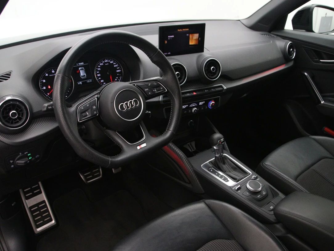 Audi Q2 | 14