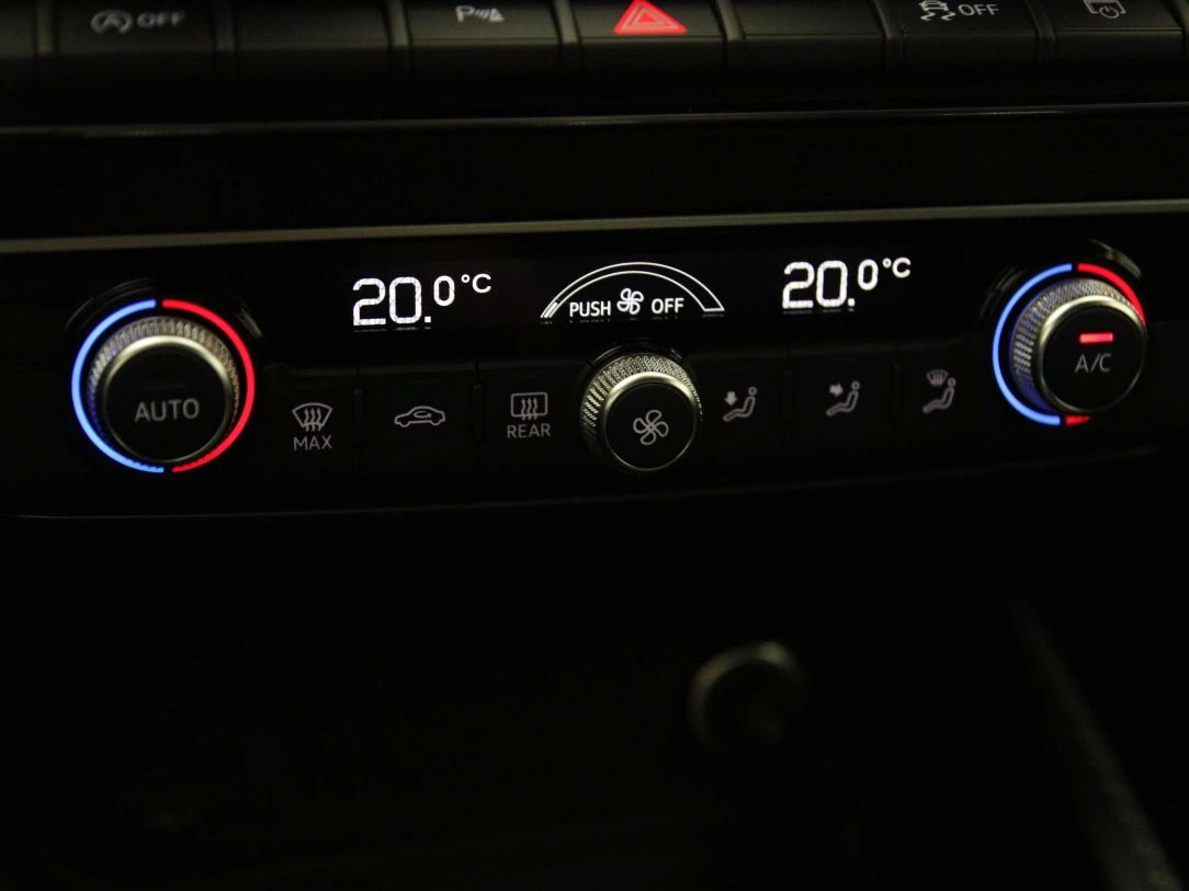 Audi Q2 | 18