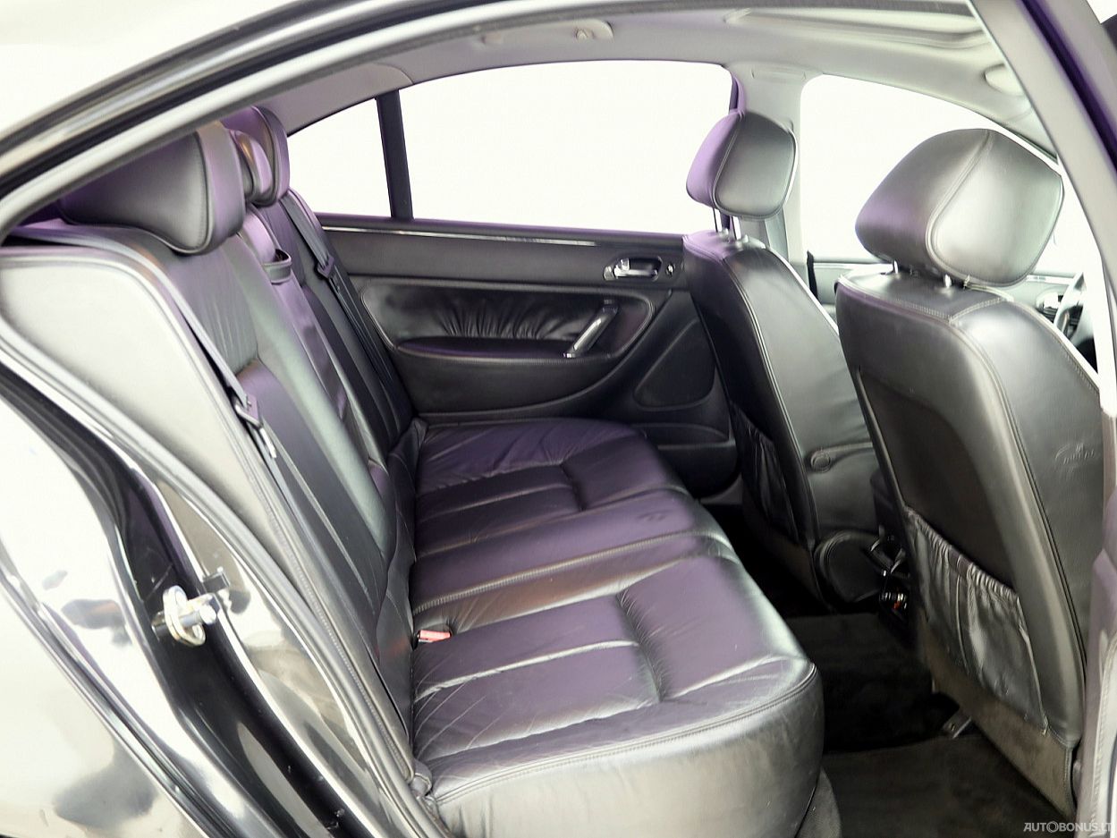 Peugeot 607 | 6