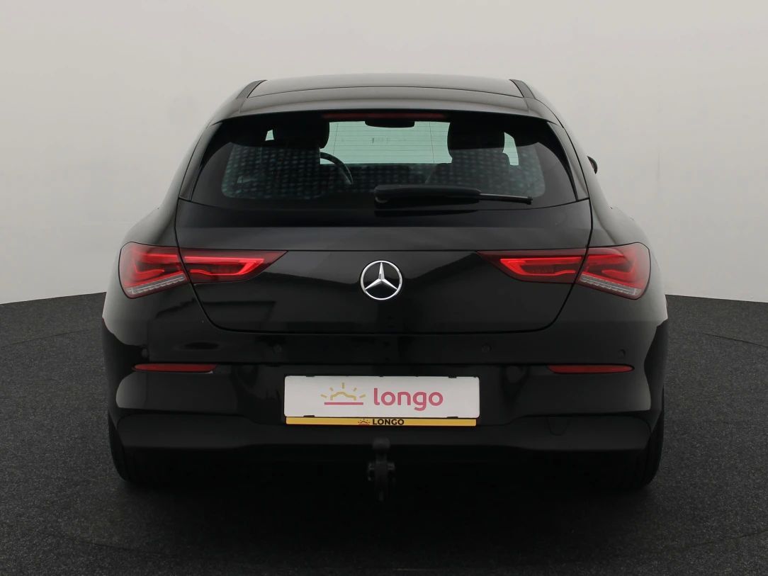 Mercedes-Benz CLA180 | 4