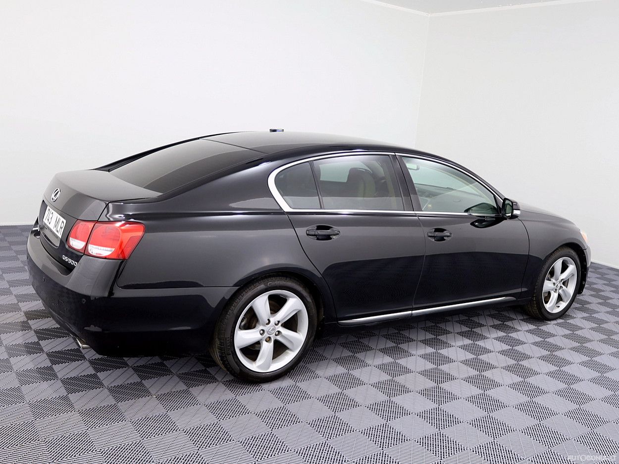 Lexus GS 300 | 2