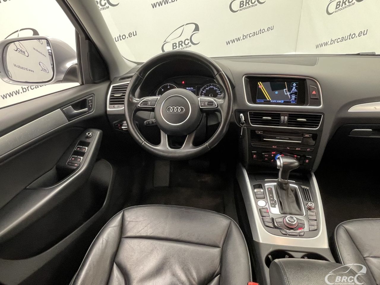 Audi Q5 | 12