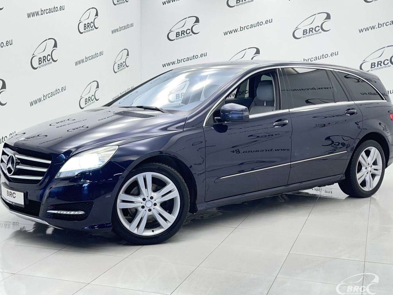 Mercedes-Benz R350