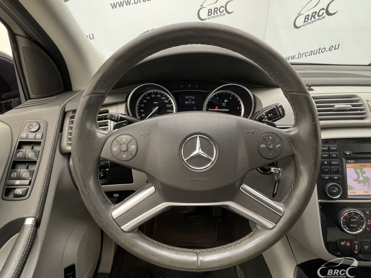 Mercedes-Benz R350 | 25