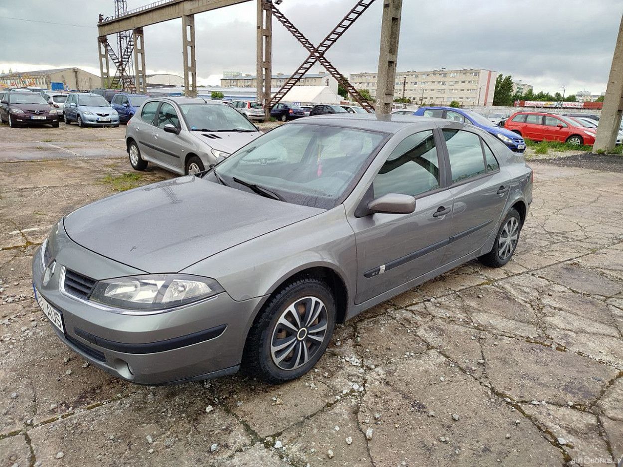 Renault Laguna | 1