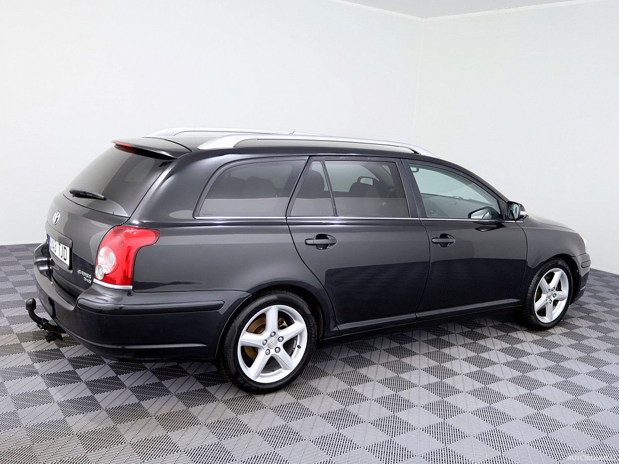 Toyota Avensis | 2