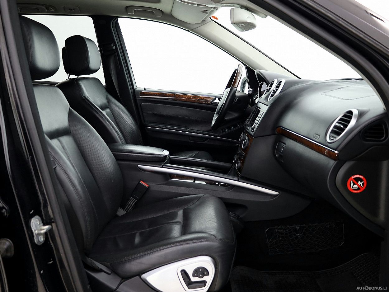 Mercedes-Benz GL500 | 5