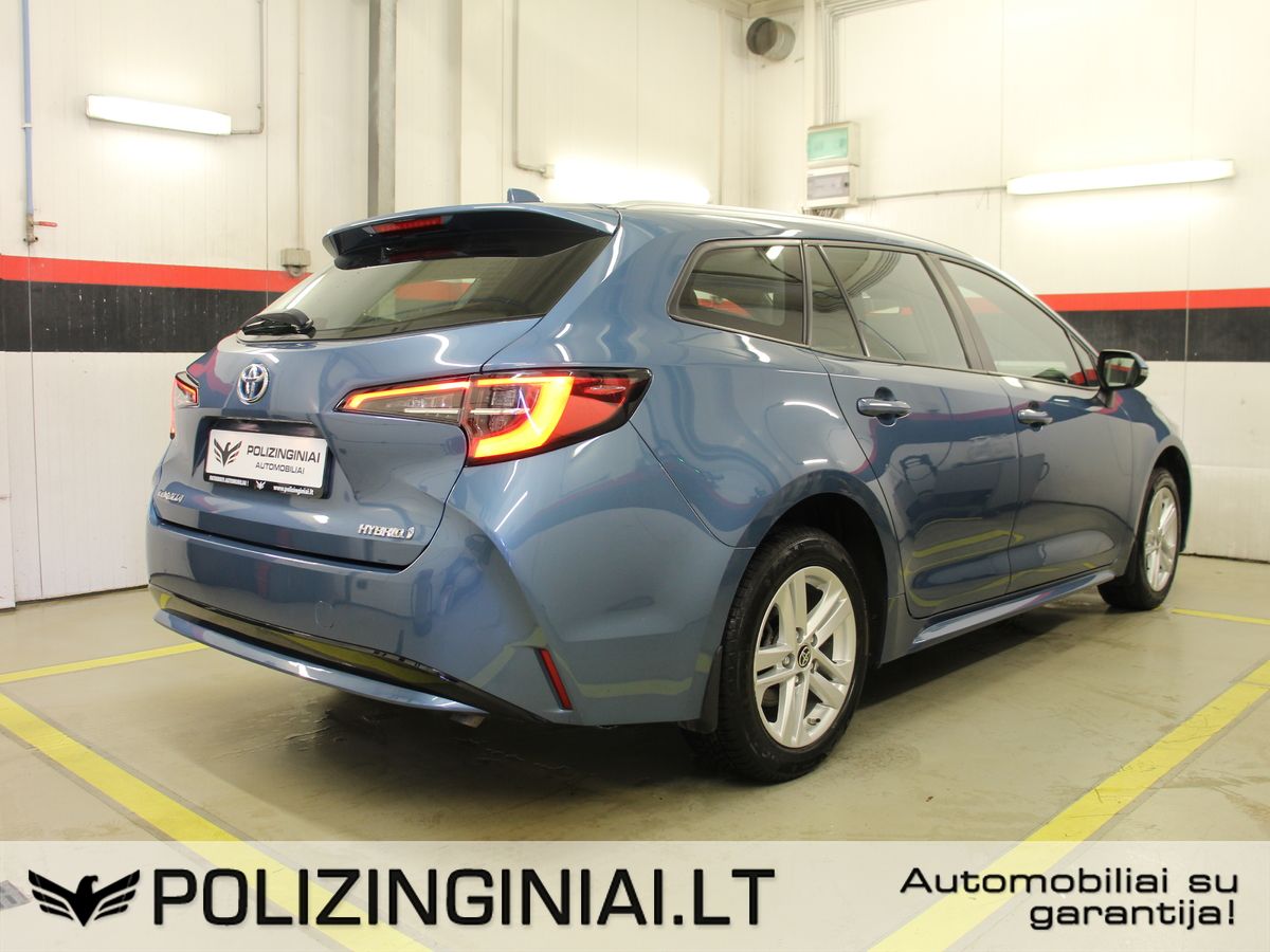 Toyota Corolla | 3