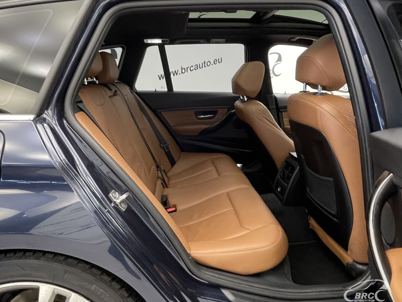 BMW 320 | 8