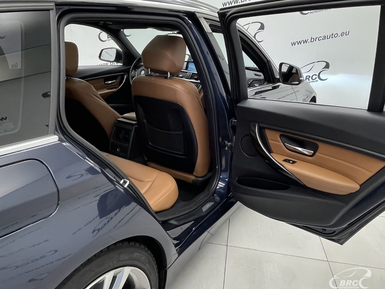 BMW 320 | 11