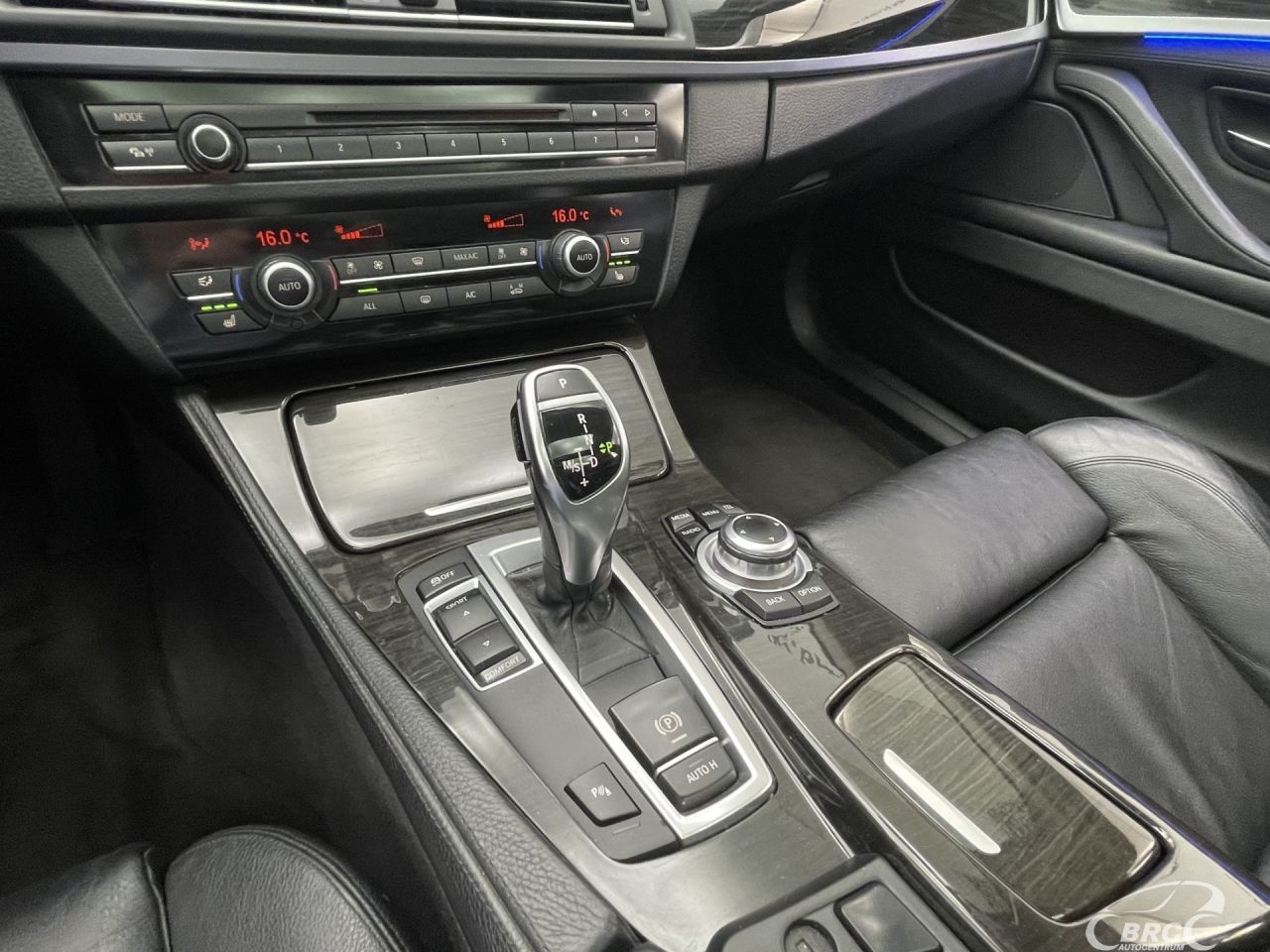 BMW 520 | 24