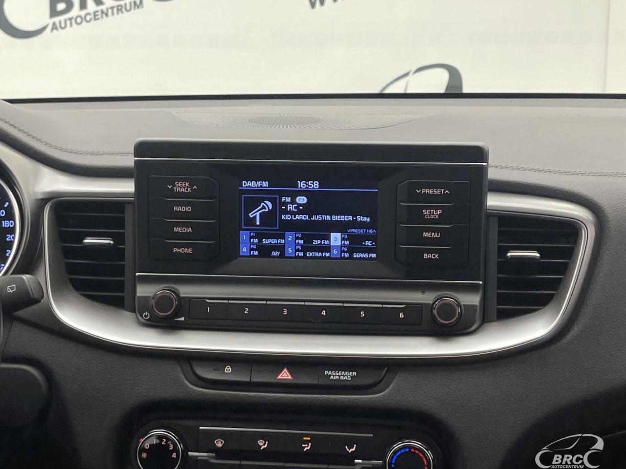 Kia Cee'd | 14