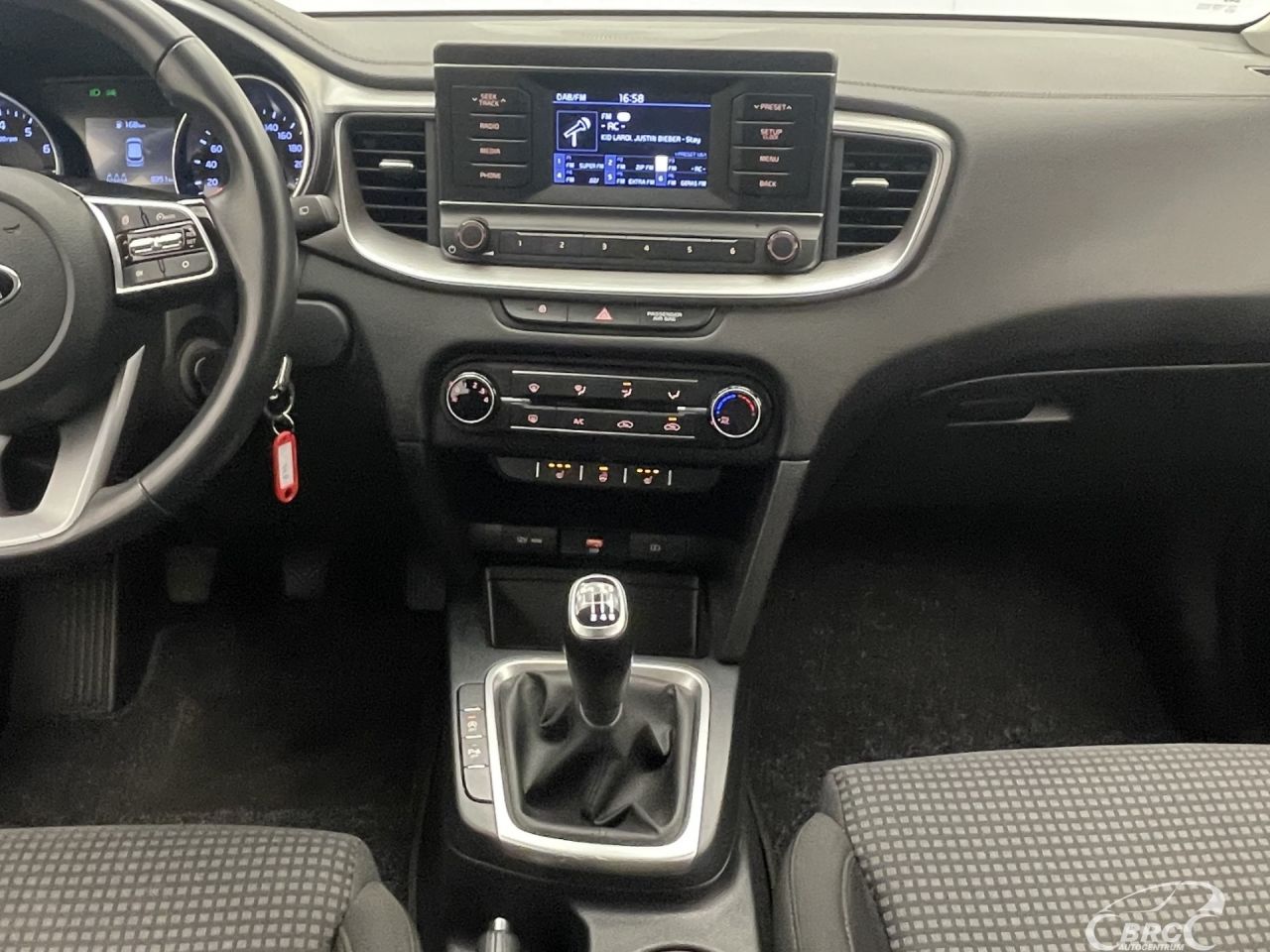 Kia Cee'd | 13