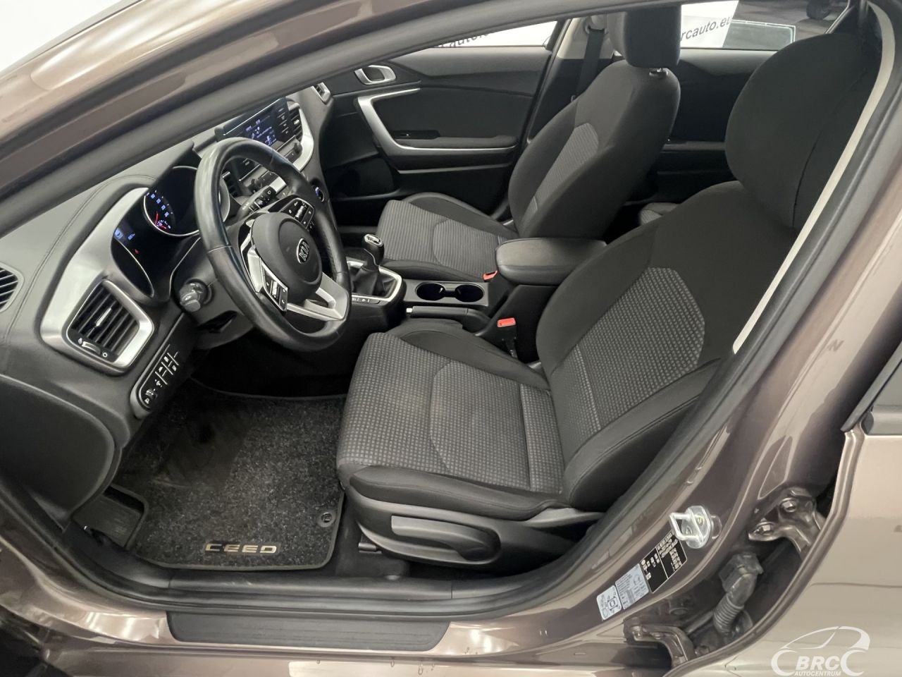 Kia Cee'd | 19