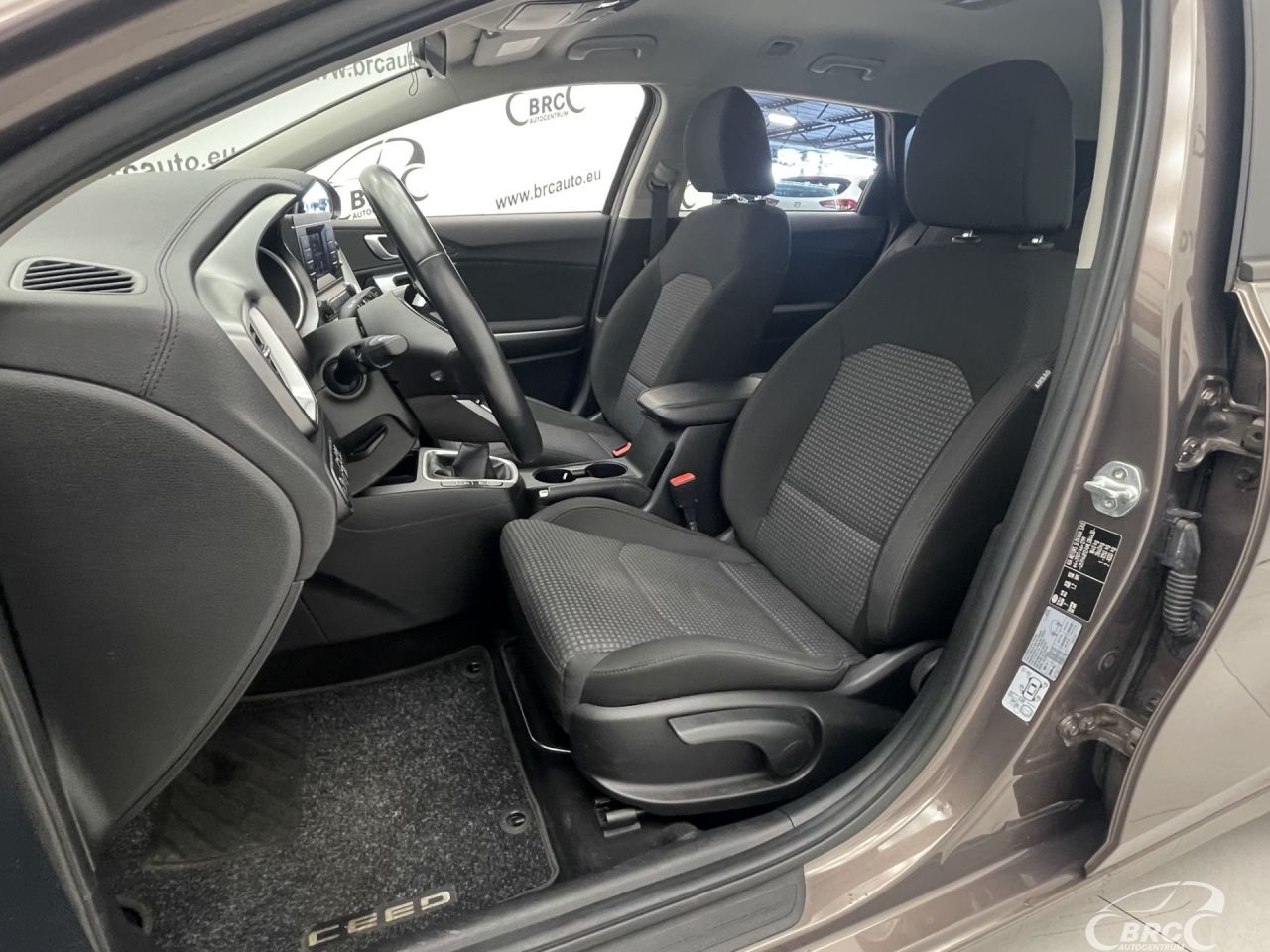 Kia Cee'd | 21