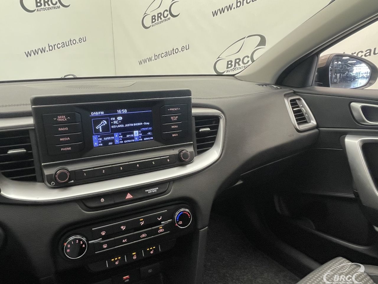 Kia Cee'd | 25