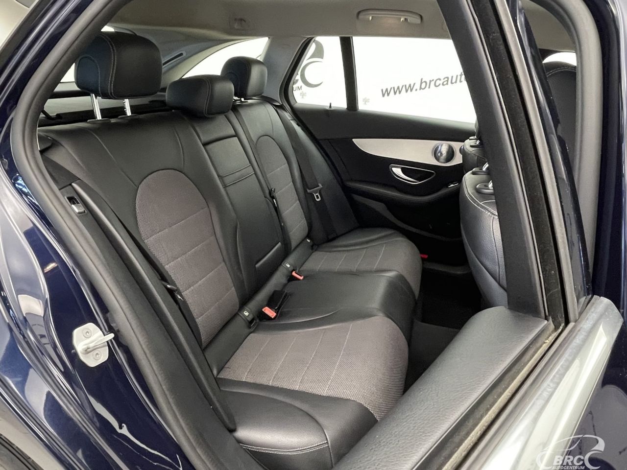 Mercedes-Benz C250 | 9