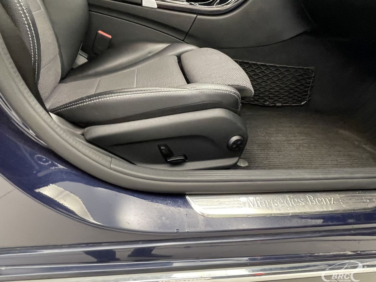Mercedes-Benz C250 | 4