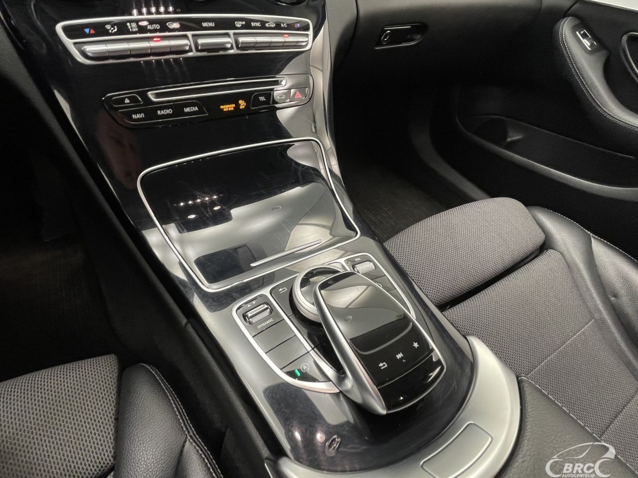 Mercedes-Benz C250 | 19