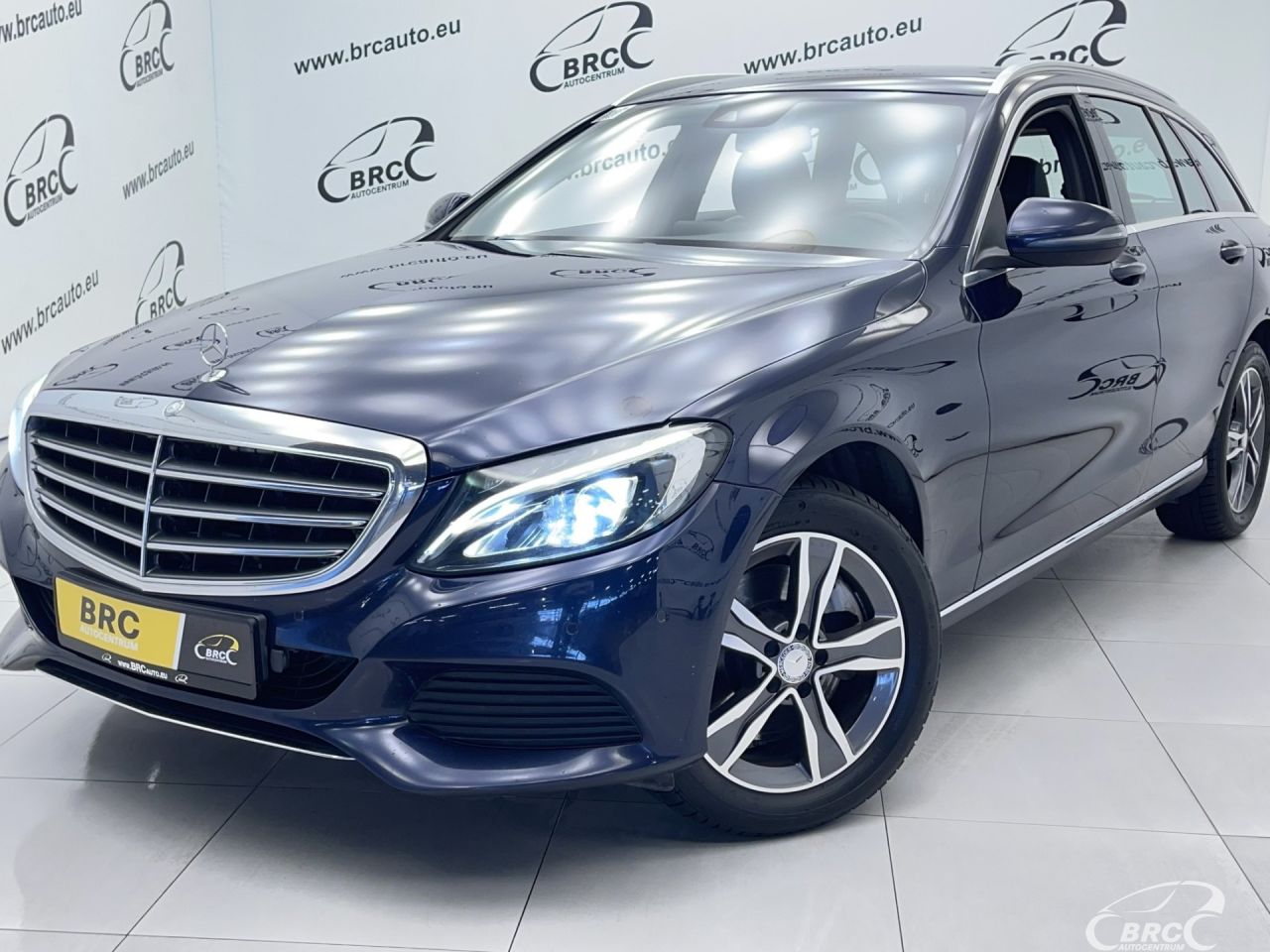 Mercedes-Benz C250 | 38