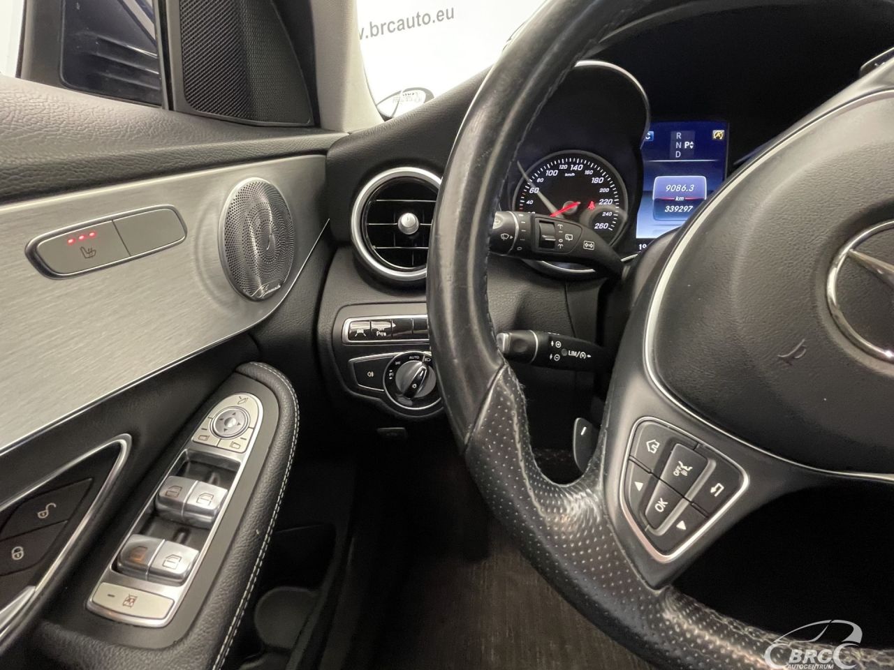 Mercedes-Benz C250 | 24