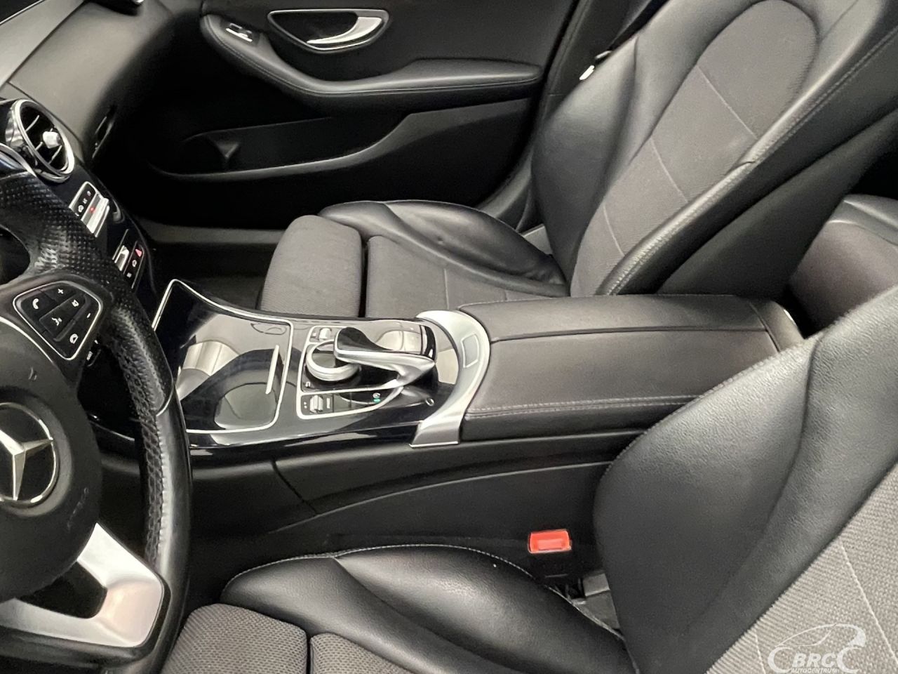 Mercedes-Benz C250 | 22