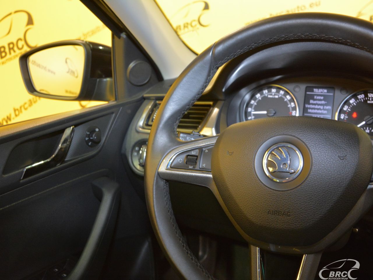 Skoda Rapid | 20