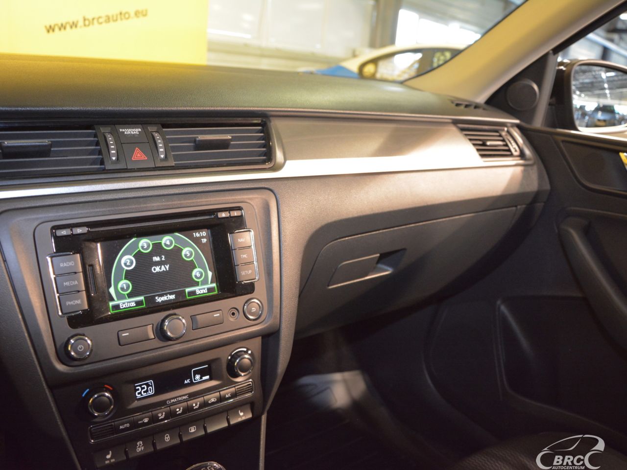 Skoda Rapid | 32
