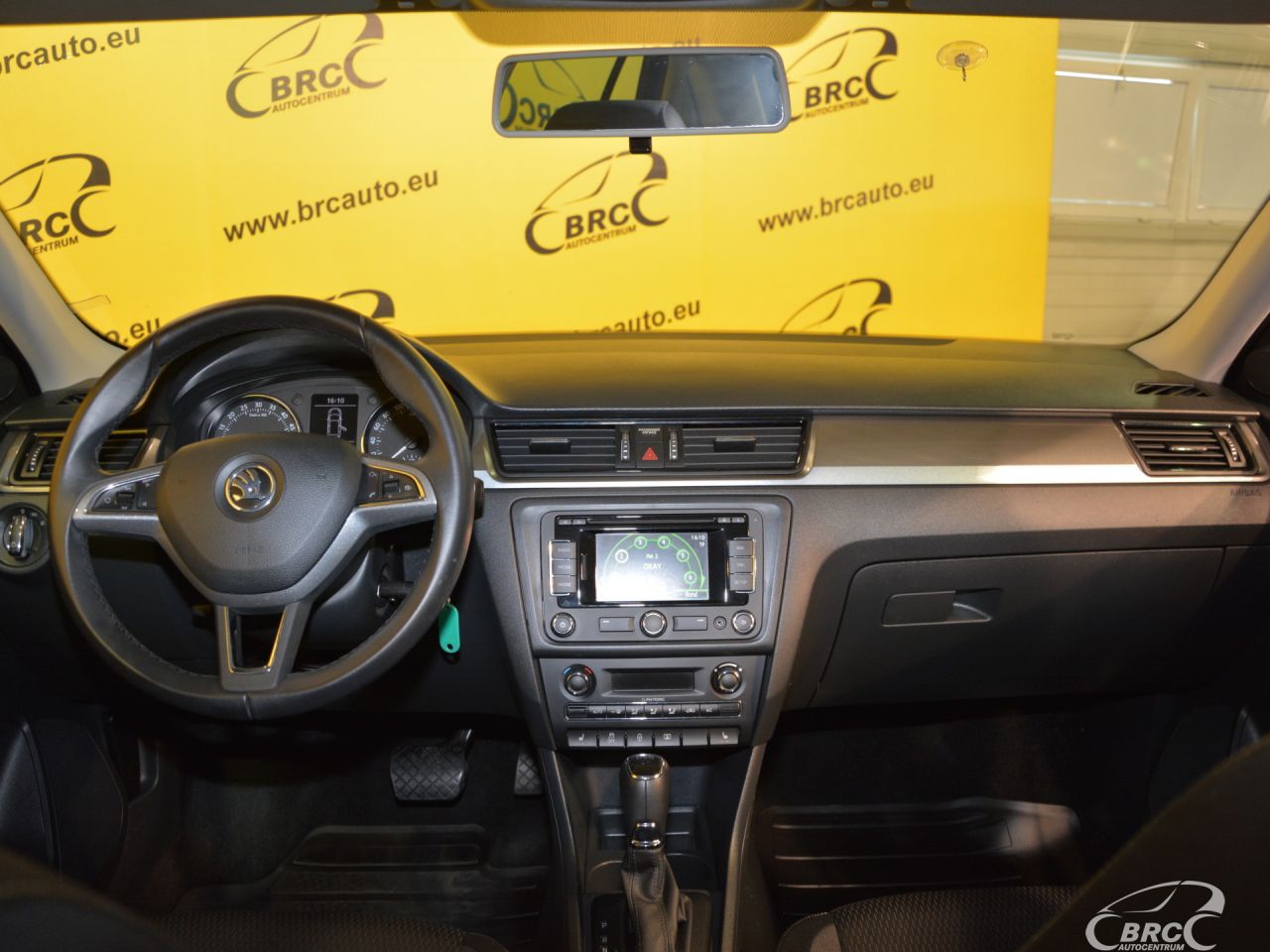 Skoda Rapid | 12