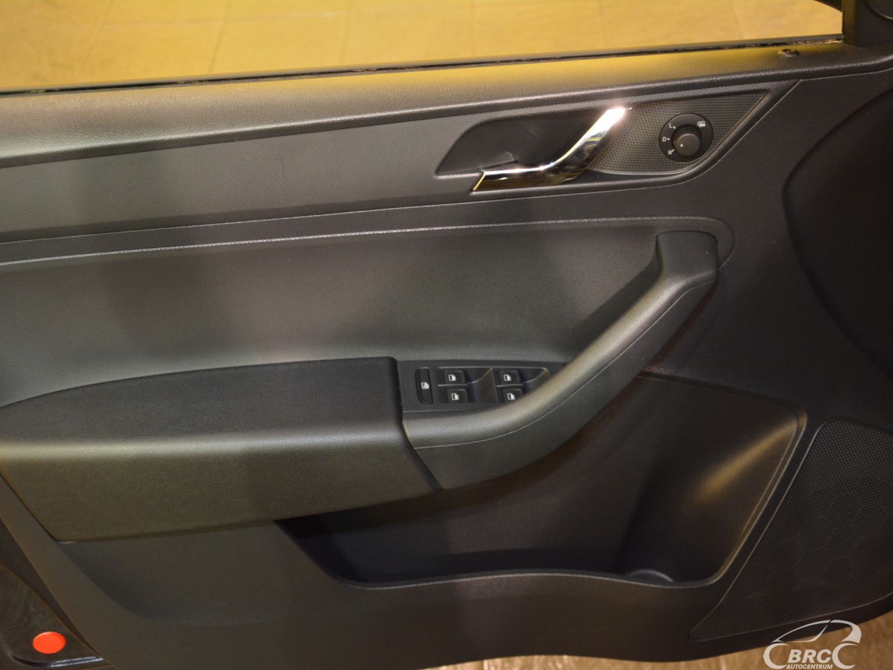 Skoda Rapid | 14