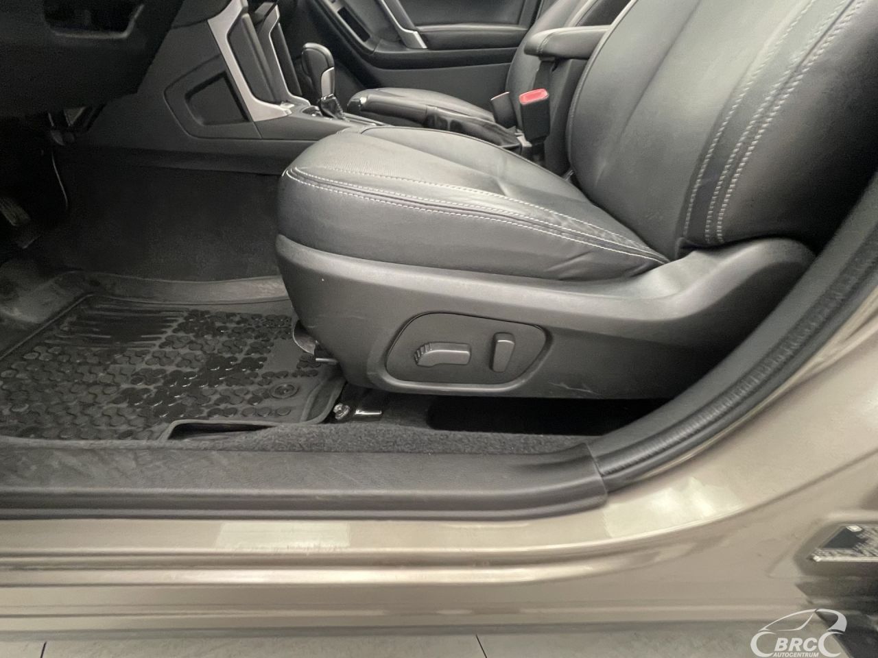 Subaru Forester | 19