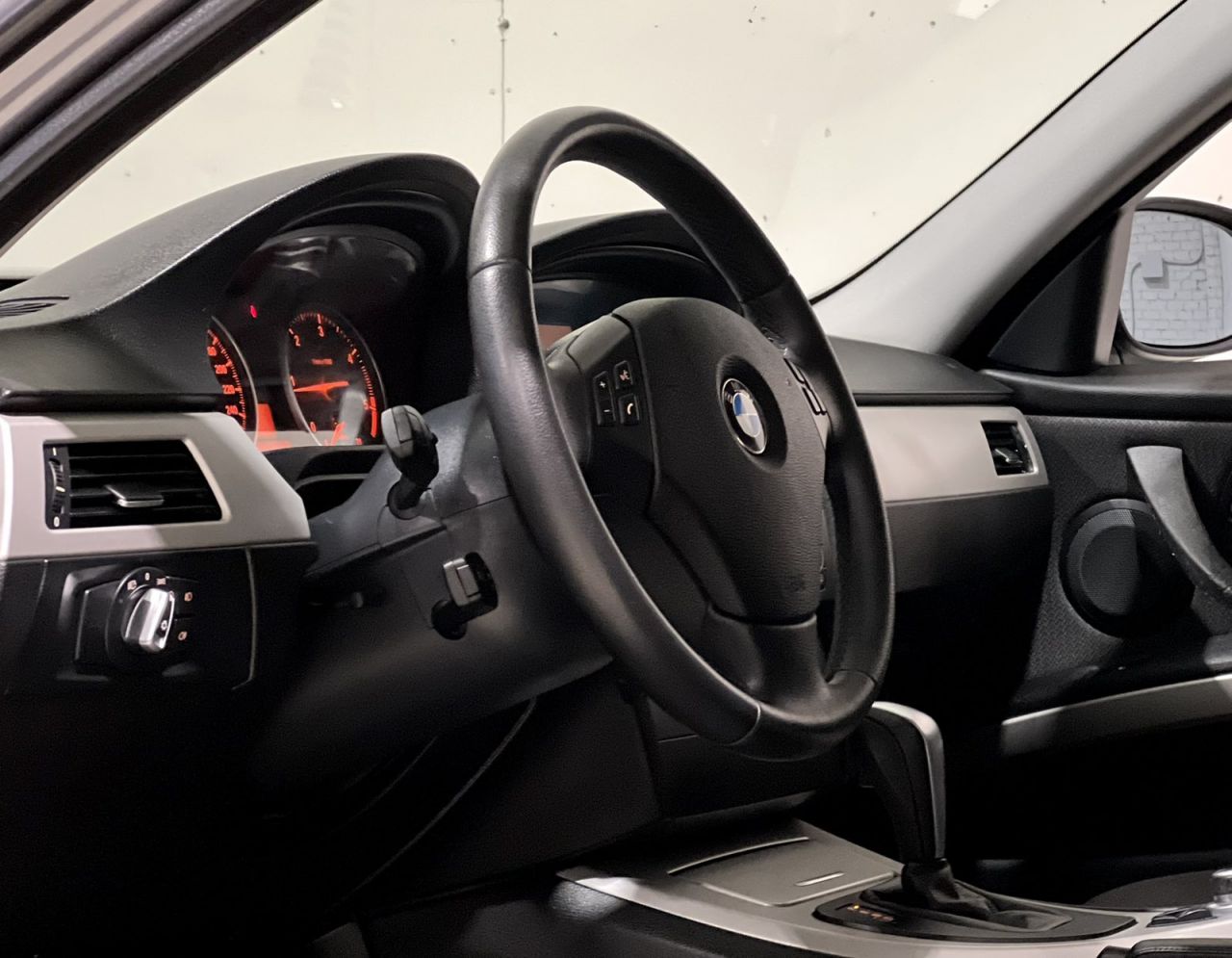 BMW 320 | 6