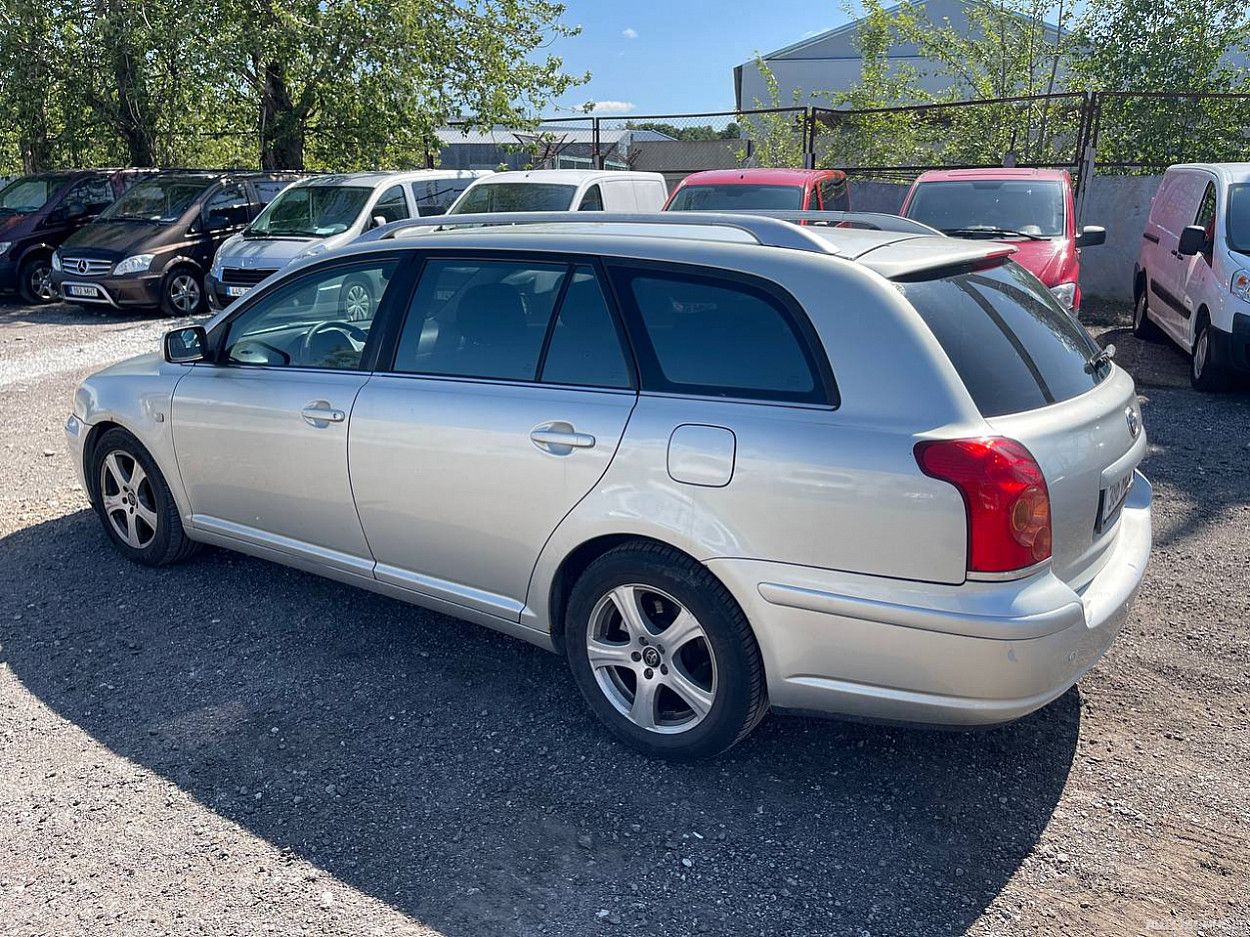 Toyota Avensis | 3