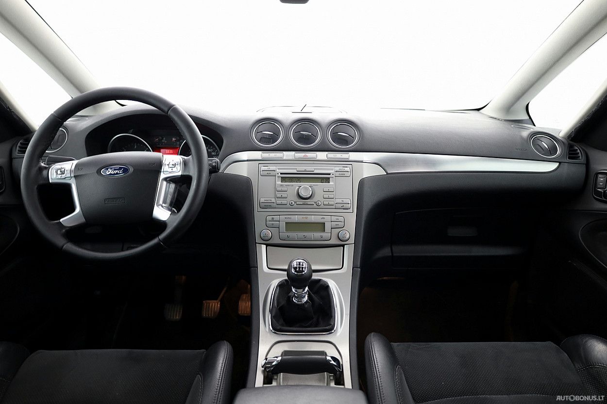 Ford S-MAX | 4