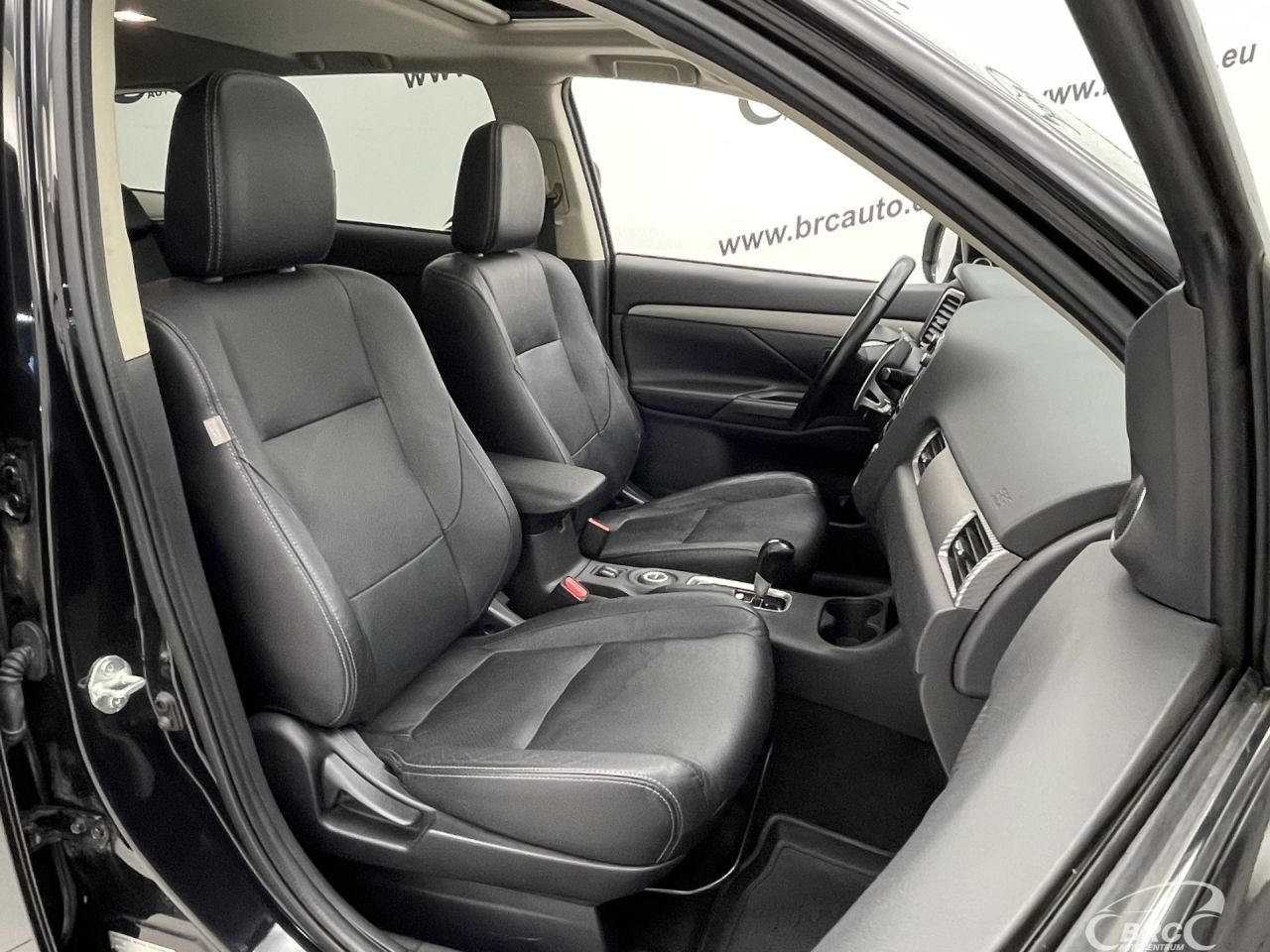 Mitsubishi Outlander | 6