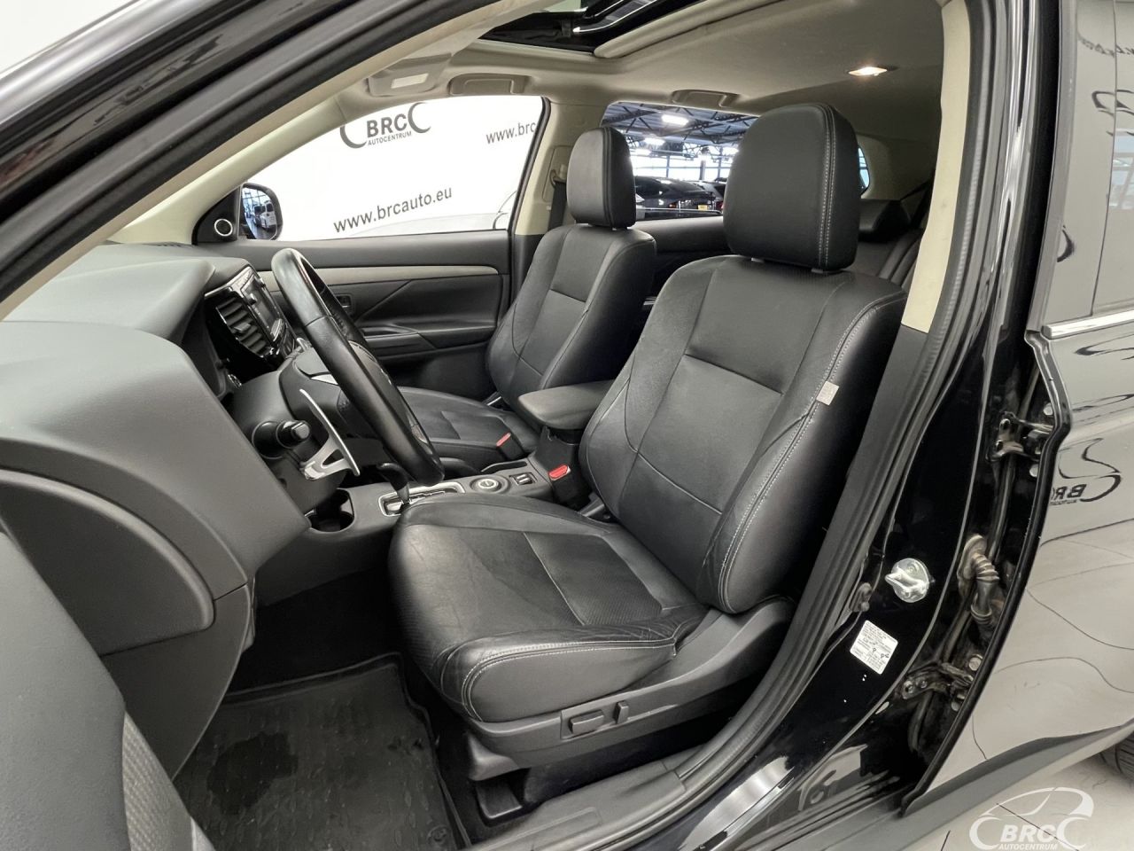 Mitsubishi Outlander | 22