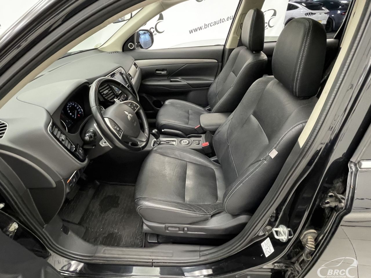 Mitsubishi Outlander | 20
