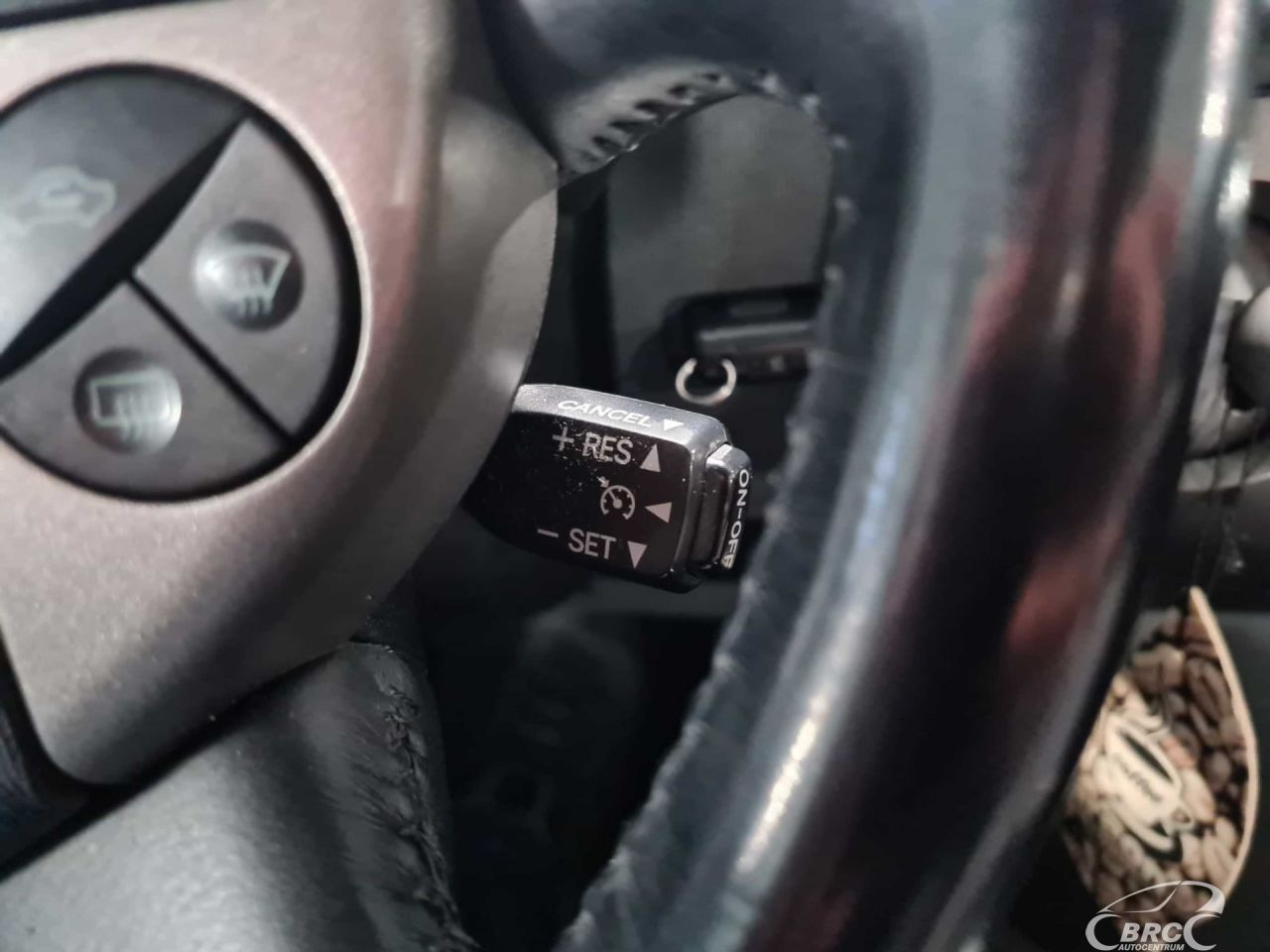 Toyota Prius | 23