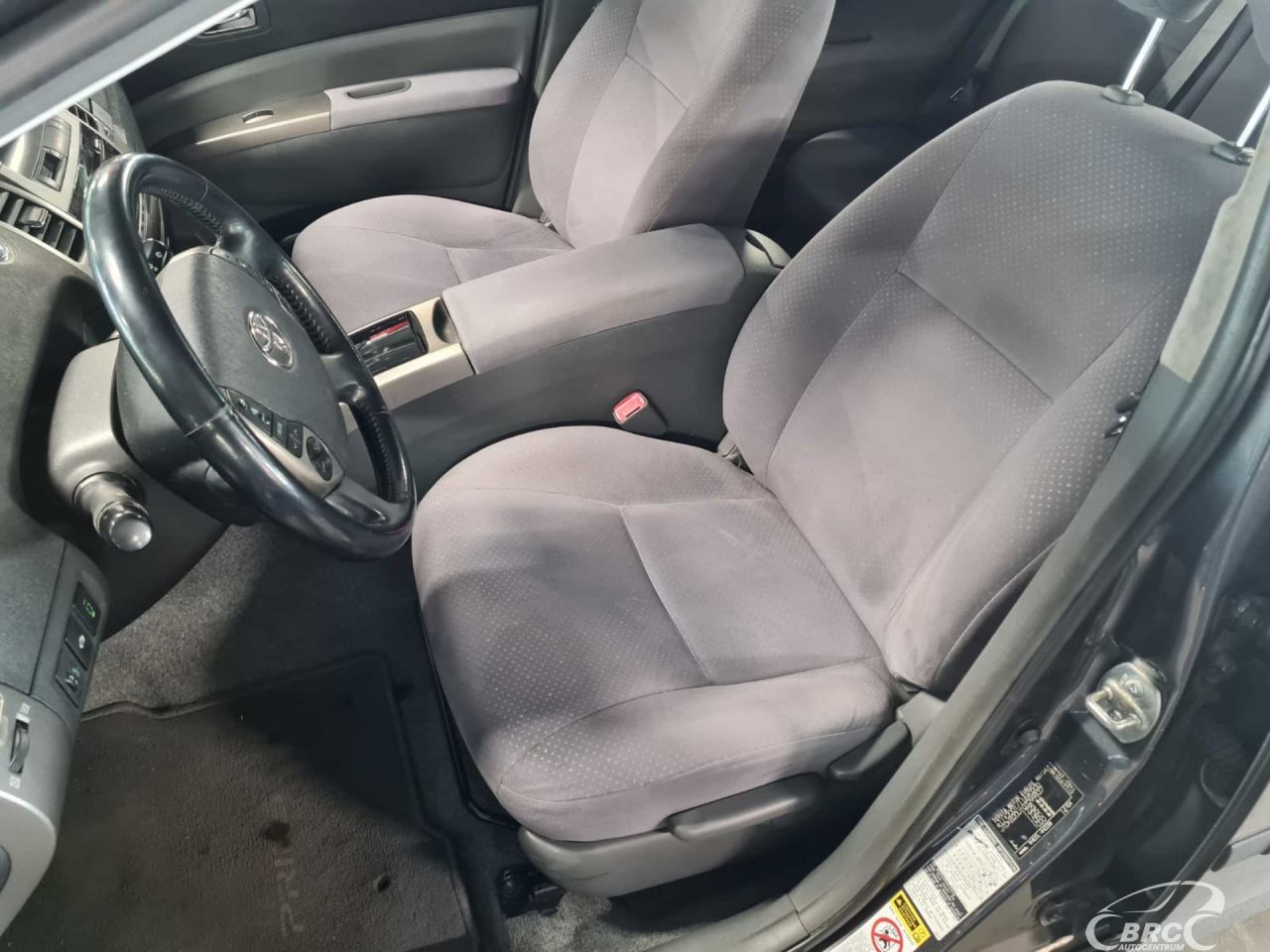 Toyota Prius | 15