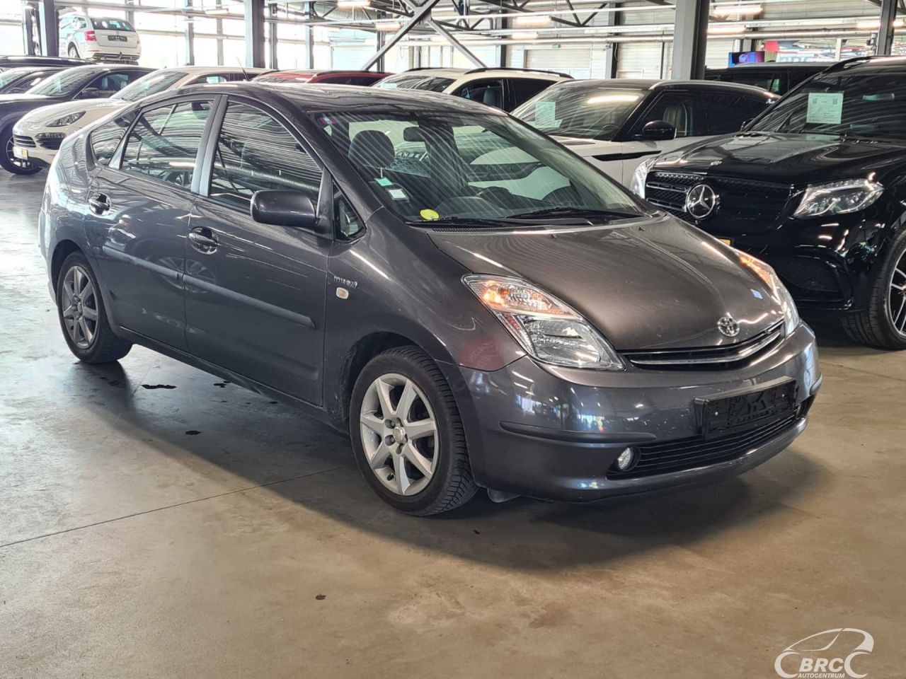 Toyota Prius | 3
