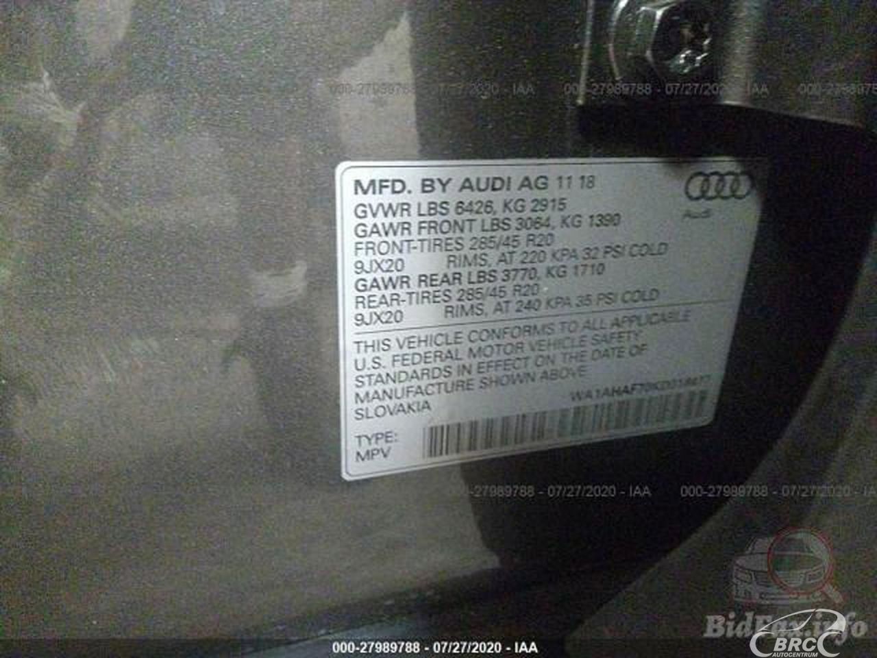 Audi Q7 | 50