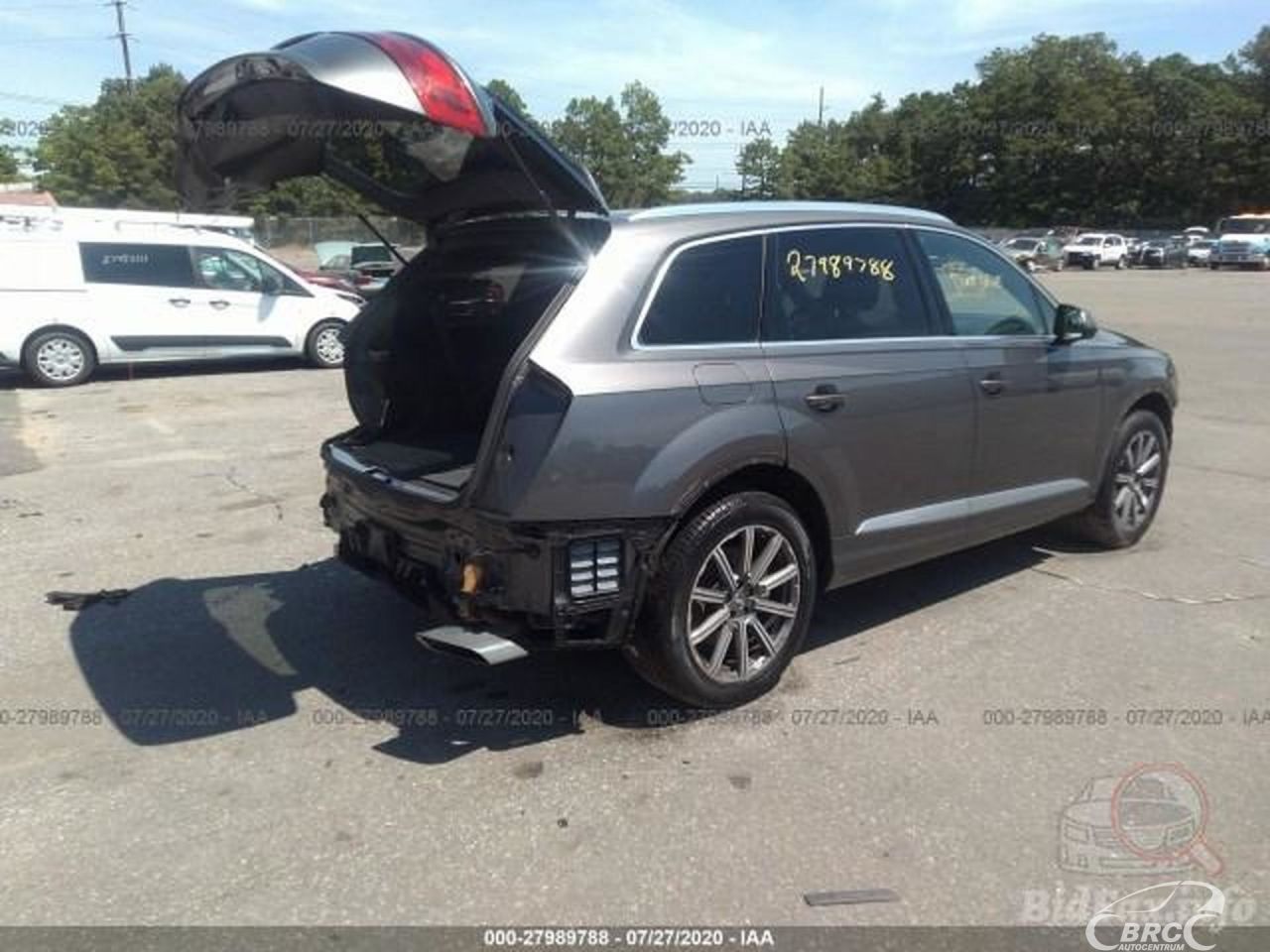 Audi Q7 | 56