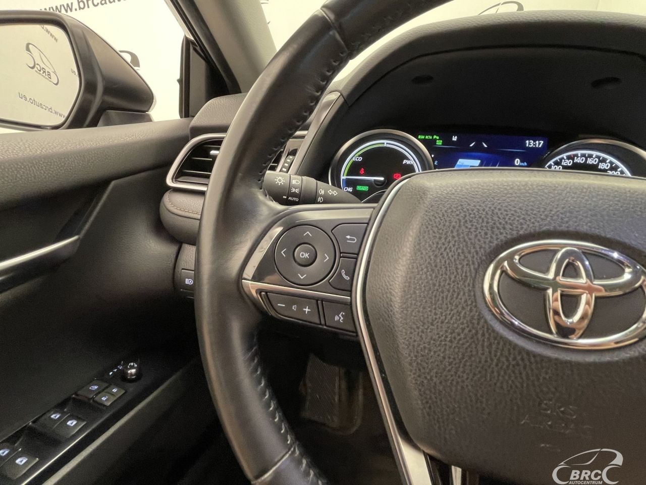 Toyota Camry | 27