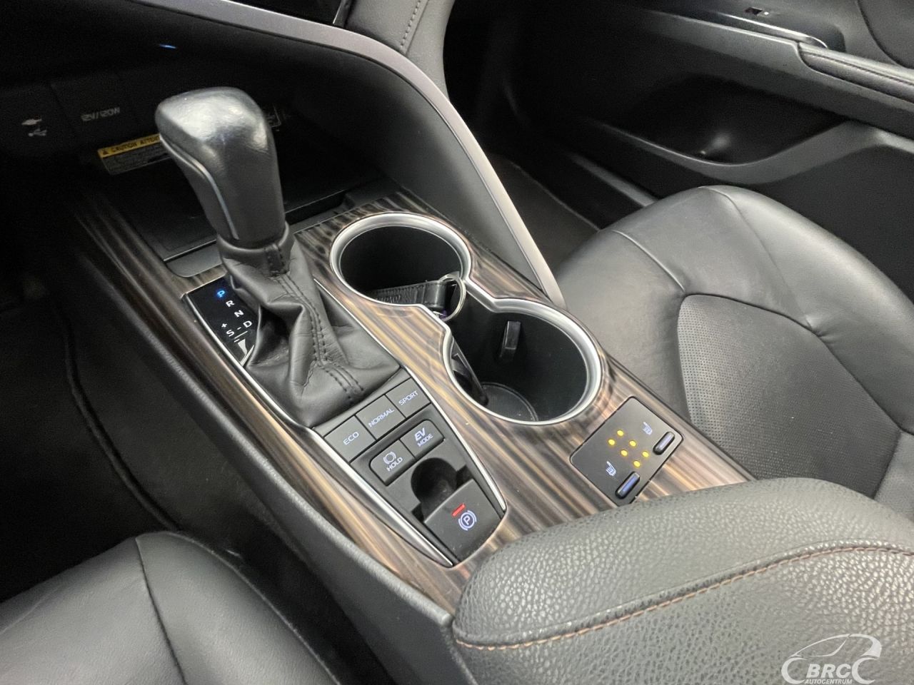 Toyota Camry | 23