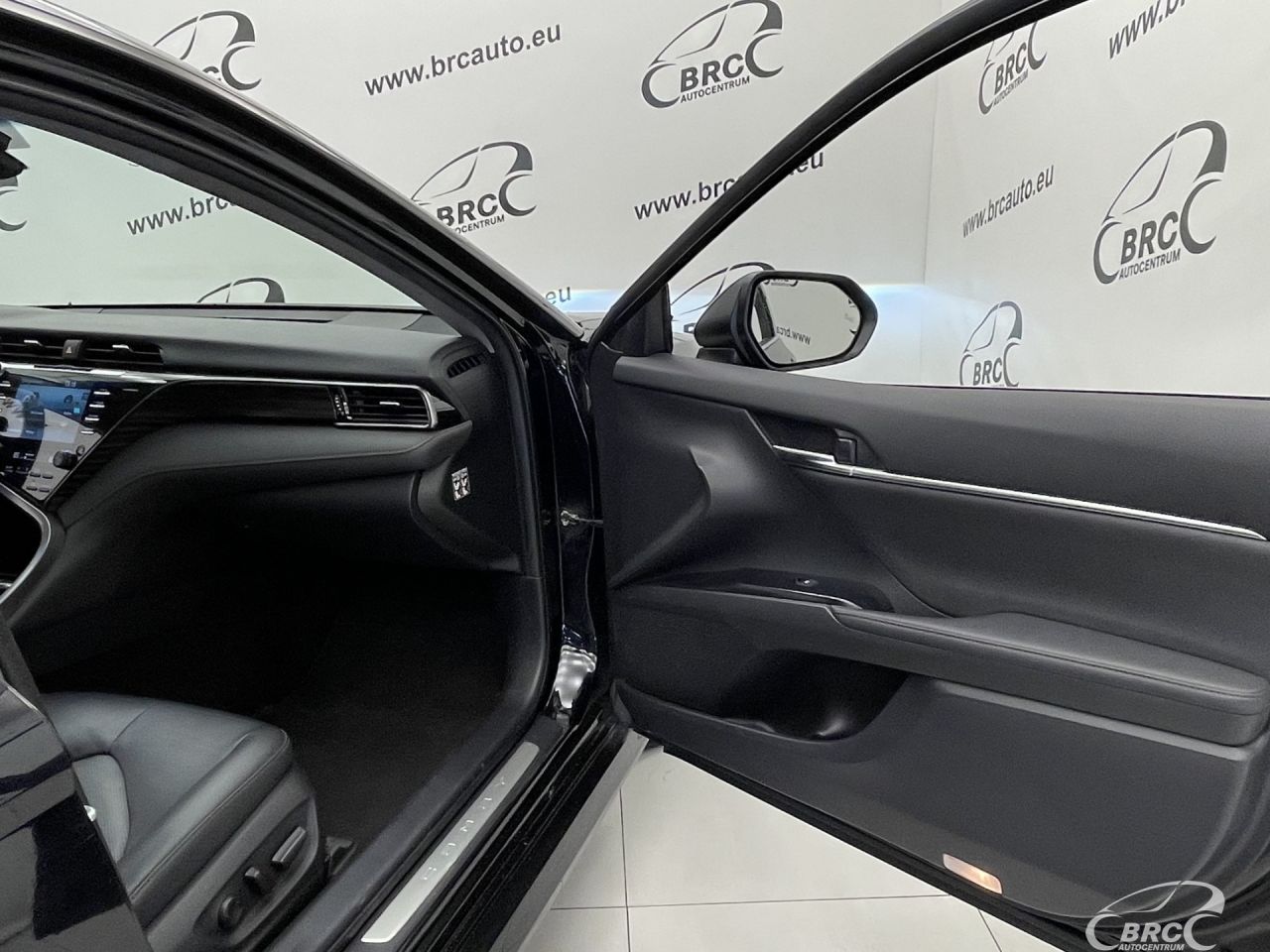 Toyota Camry | 7