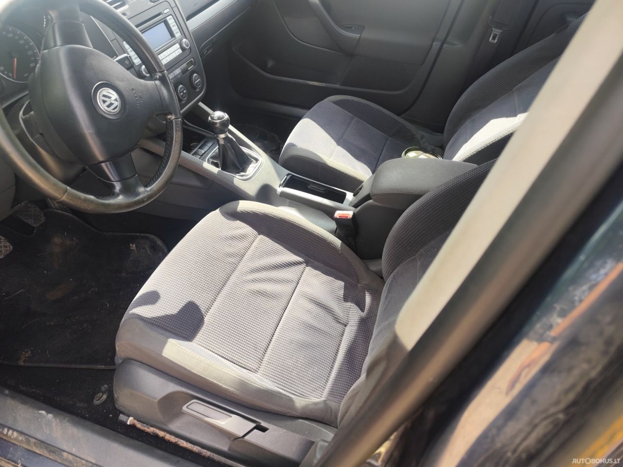 Volkswagen Jetta | 1